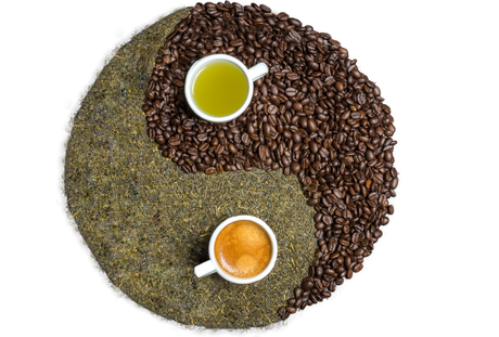 Caffeina vs. Teina: Confronto tra Due Potenti Stimolanti Naturali