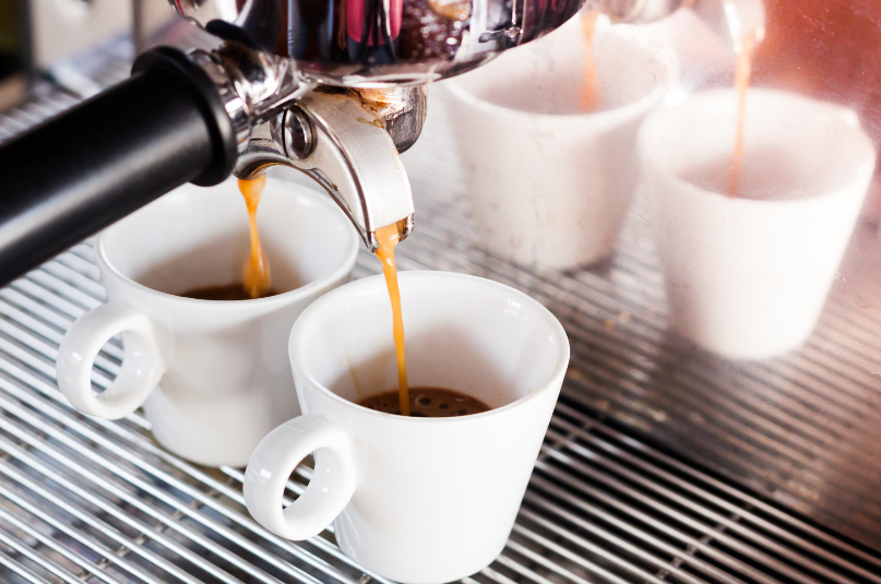 Il Fascino del Caffè Espresso: Tradizione, Cultura e Innovazione