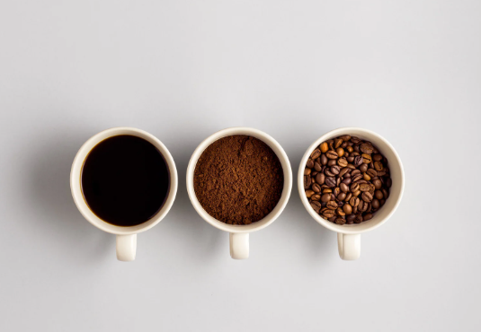 Caffè nel Mondo: Le Tradizioni Più Curiose