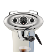 Illy X7.1 Macchina da Caffè a capsule Iperespresso - Stile Retro e Prestazioni Avanzate