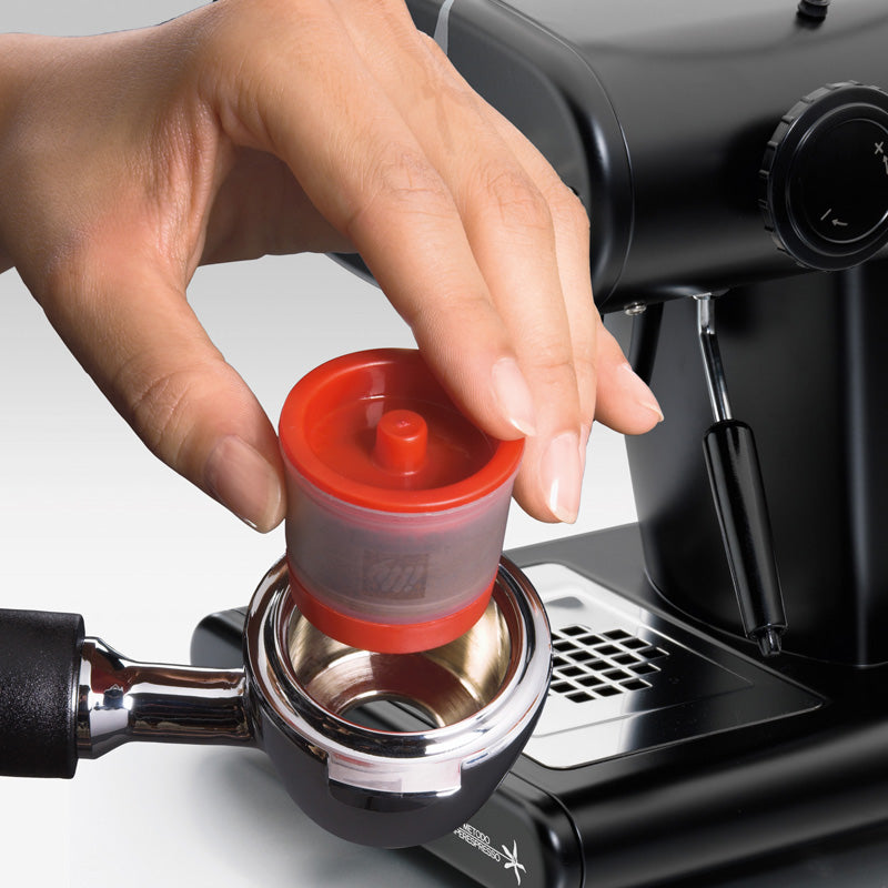 Illy X7.1 Macchina da Caffè a capsule Iperespresso - Stile Retro e Prestazioni Avanzate